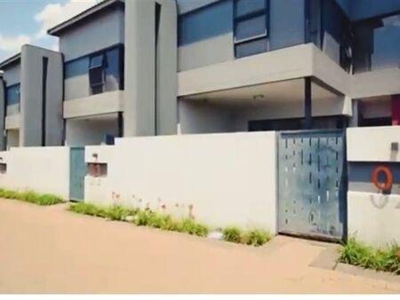 3 Bedroom Cluster in Edenvale