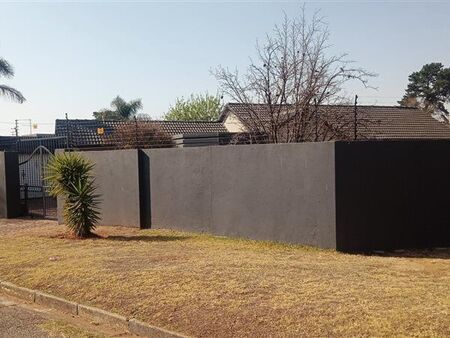 4 Bedroom House in Edendale
