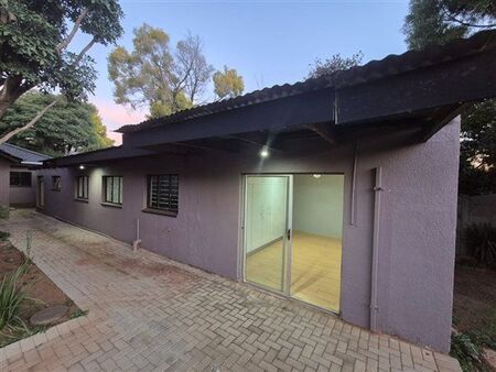 3 Bedroom Apartment in Elspark