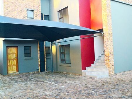 2 Bedroom Apartment in Edenvale