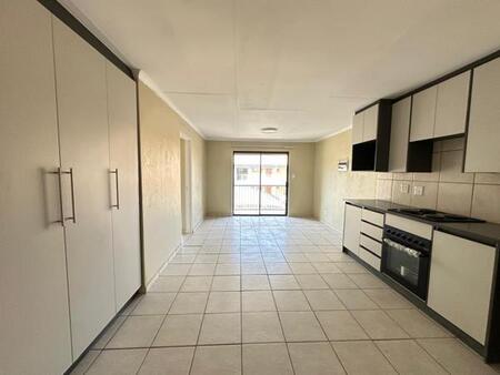 3 Bedroom Apartment in Cloverdene