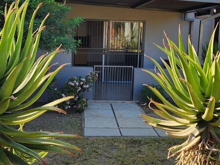 2 Bedroom House in Laezonia