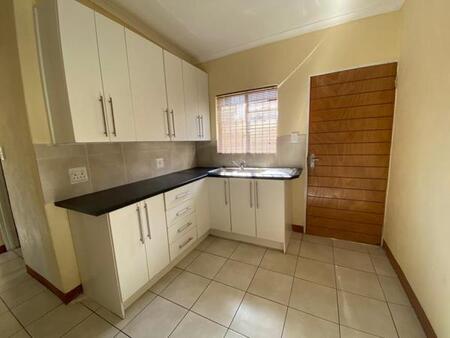 2 Bedroom Apartment in Lyttelton Manor