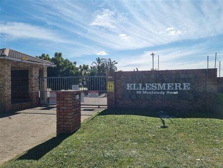 2 Bedroom Townhouse in Lorraine