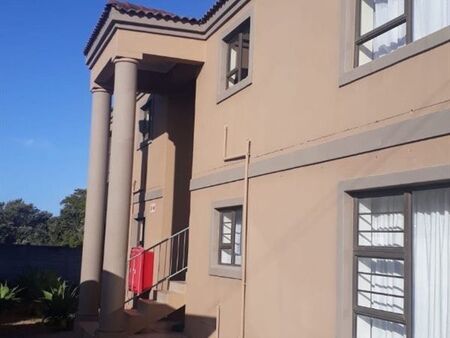 2 Bedroom Apartment in Aston Bay