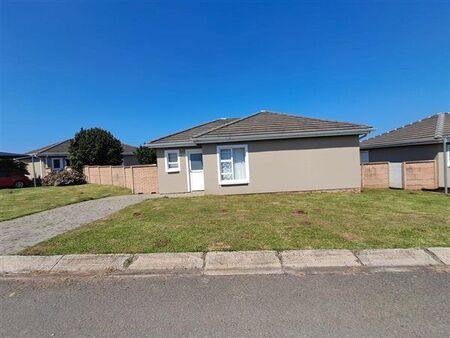 3 Bedroom Townhouse in Gonubie