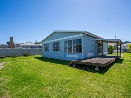 3 Bedroom House in Kidds Beach