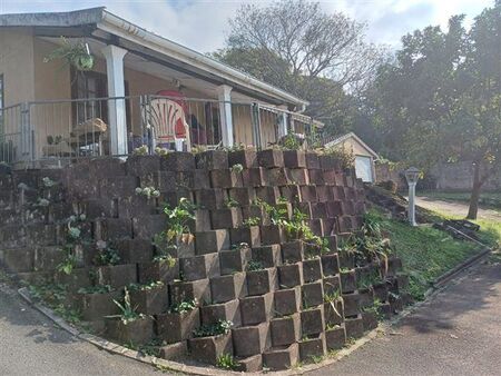 3 Bedroom House in Hillary