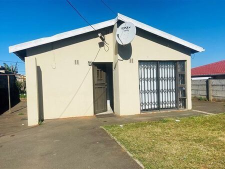3 Bedroom House in Orient Hills