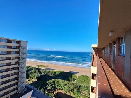 2 Bedroom Apartment in Amanzimtoti