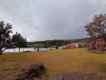 2 Bedroom Townhouse in Roodeplaat