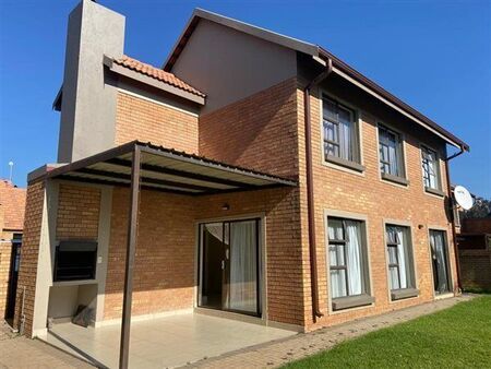 3 Bedroom Townhouse in Equestria