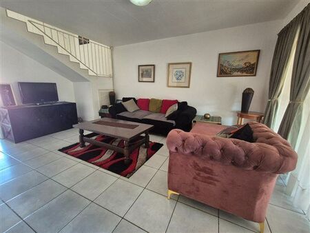 3 Bedroom Townhouse in Constantia Park
