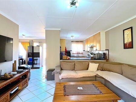 2 Bedroom Townhouse in Equestria