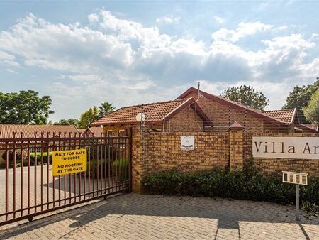 2 Bedroom Townhouse in Newlands