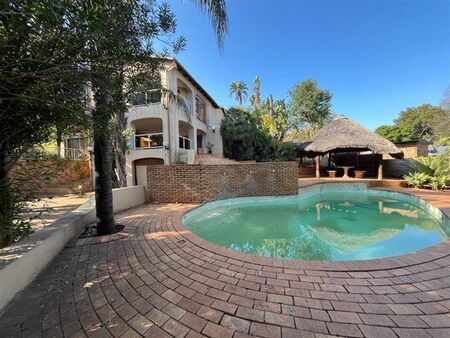 5 Bedroom House in Garsfontein