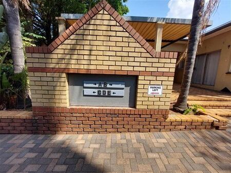 1 Bedroom Apartment in Menlo Park