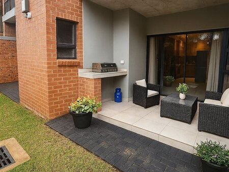 2 Bedroom Apartment in Waterkloof Park