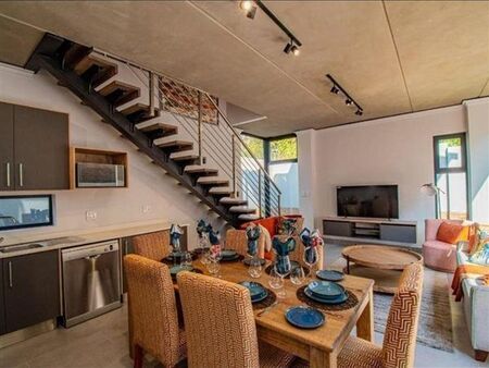 3 Bedroom Townhouse in Menlo Park