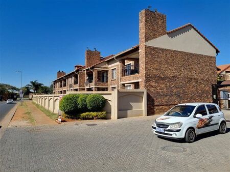 2 Bedroom Apartment in Magalieskruin