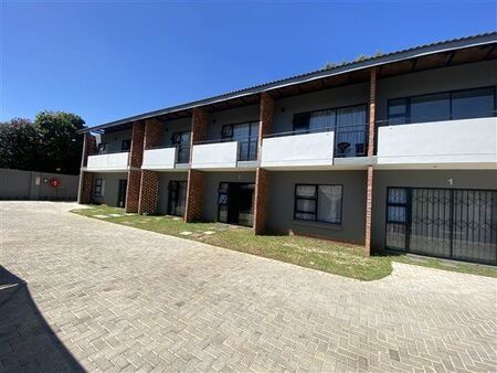 1 Bedroom Apartment in Roseville