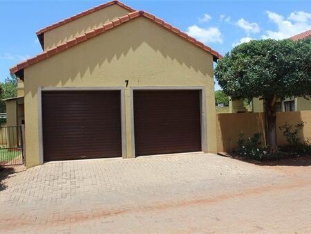 2 Bedroom Duplex in Eldorette