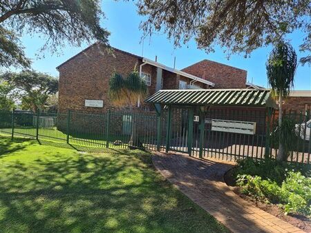 3 Bedroom Duplex in Wonderboom