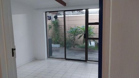 1 Bedroom apartment to rent in Athlone, Cape Town