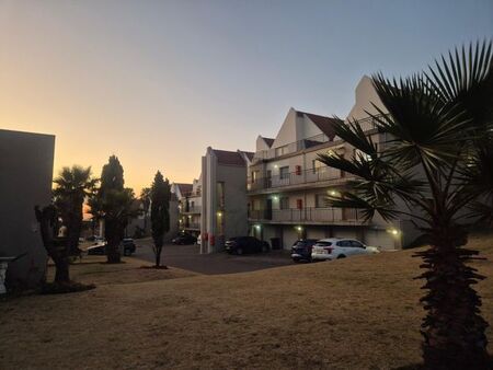 2 Bedroom apartment to rent in Halfway House, Midrand