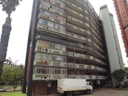 2 Bedroom Apartment in Sunnyside