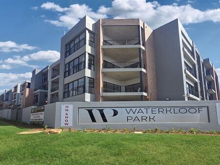 1 Bedroom Apartment in Waterkloof Park