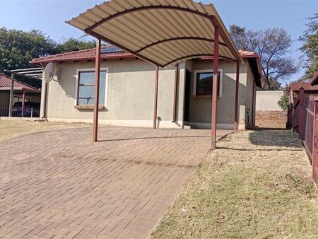 3 Bedroom House in Heatherview