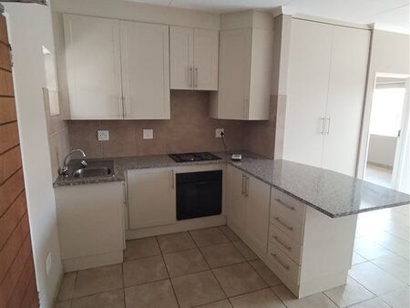 1 Bedroom Duplex in Sinoville