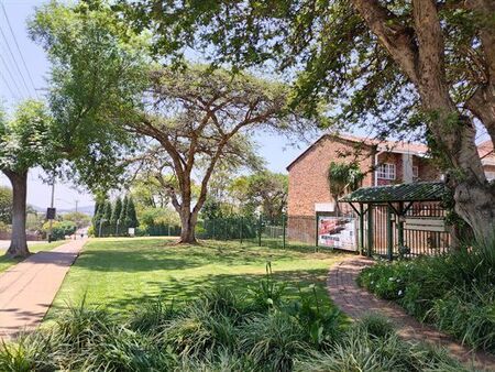 3 Bedroom Duplex in Sinoville
