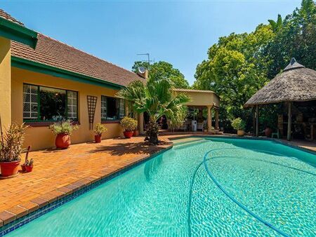 3 Bedroom House in Bryanston