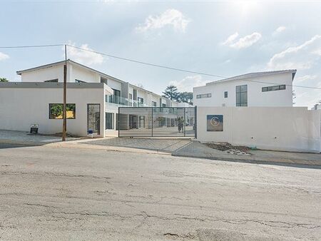 3 Bedroom Apartment in Strathavon