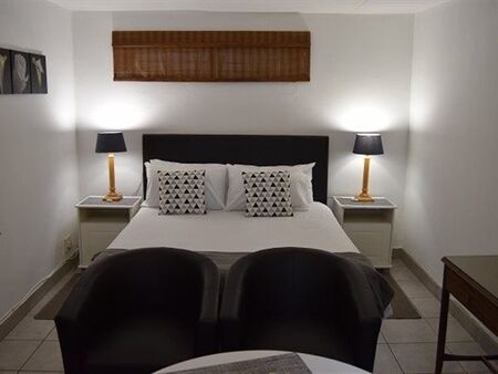 Studio apartment in Morningside