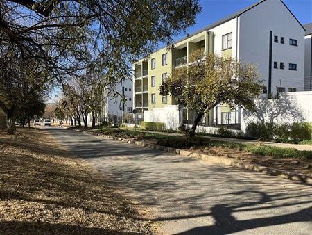 2 Bedroom Apartment in Linbro Park