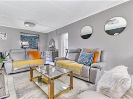 3 Bedroom Apartment in Noordhang