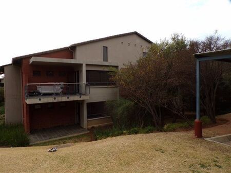1 Bedroom Apartment in Jackal Creek Golf Estate