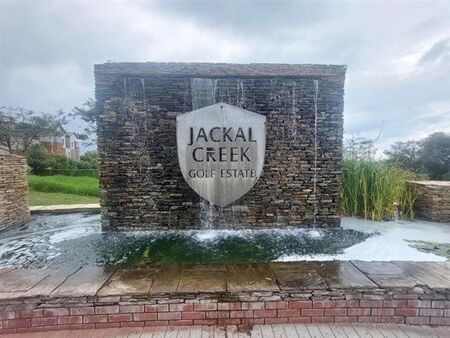 2 Bedroom Apartment in Jackal Creek Golf Estate