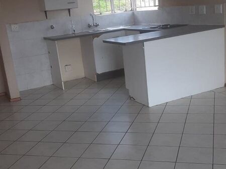 2 Bedroom Apartment in Ridgeway