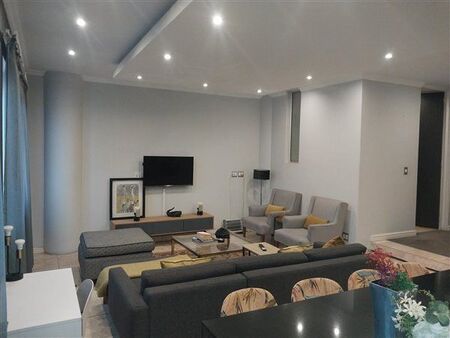 Studio Apartment in Newtown