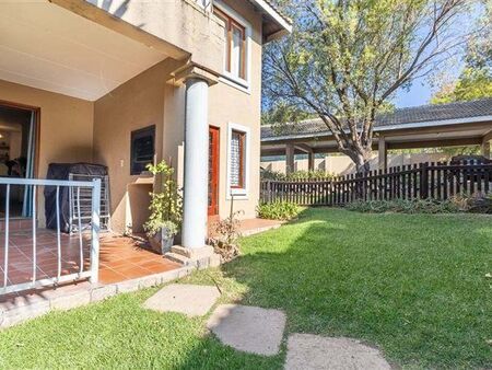 2 Bedroom Apartment in Paulshof