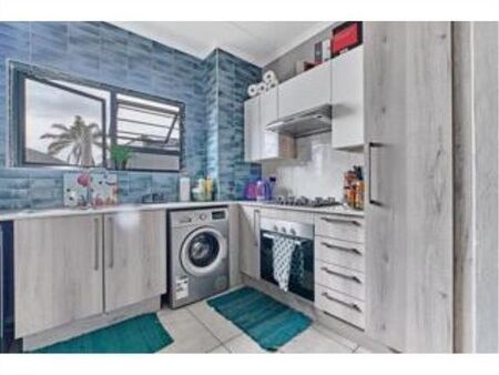 3 Bedroom House in Douglasdale
