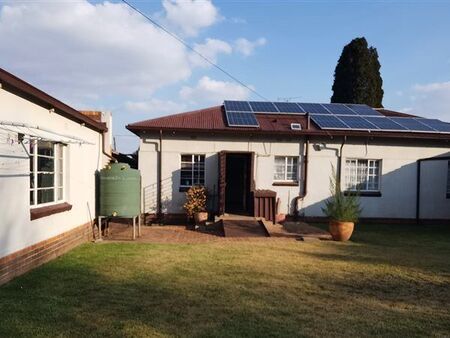 4 Bedroom House in Selection Park