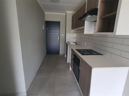 2 Bedroom Apartment in Glen Marais