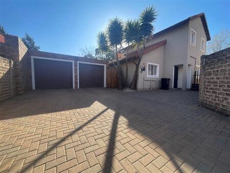 3 Bedroom Cluster in Pomona