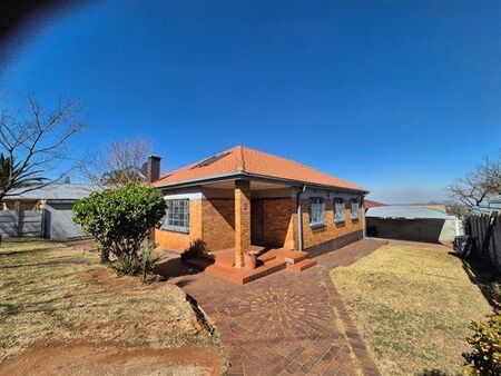 3 Bedroom House in Sunnyridge