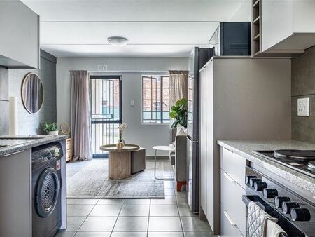 2 Bedroom Apartment in Verwoerdpark